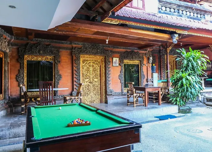 Capital O 1666 Grand Pudjawan Near 2*