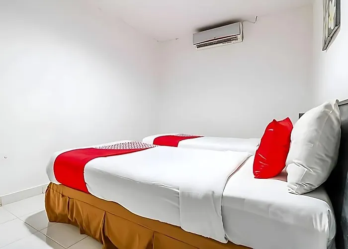 Capital O 1666 Grand Pudjawan Near Hotel Kuta (Bali)